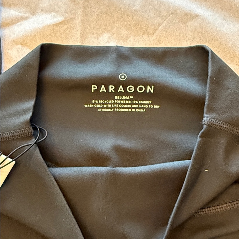 Paragon size M black leggings - Picture 2 of 4